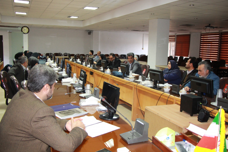 کمیته فنی پسماندهای عفونی ، سالن جلسات مرکز بهداشت استان ، ۱ دی ماه