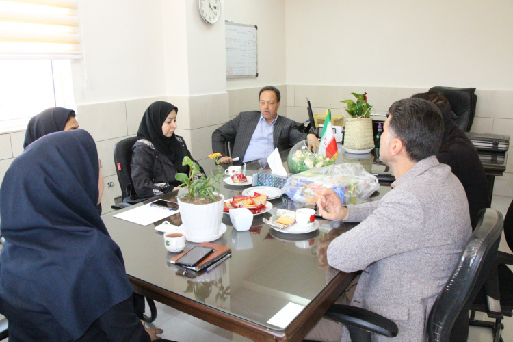 سومین کمیته(HSR شورای پژوهش معاونت بهداشتی)، سالن جلسات مرکز بهداشت استان مرکزی، ۲۱ اسفند ماه